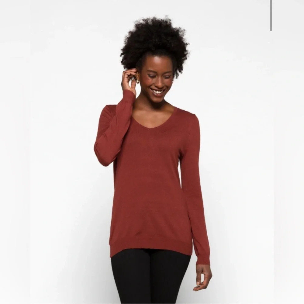 Love Ellie Mia Back Detail Knit Pullover Sweater Burgundy Orange Size XXL - Picture 2 of 7